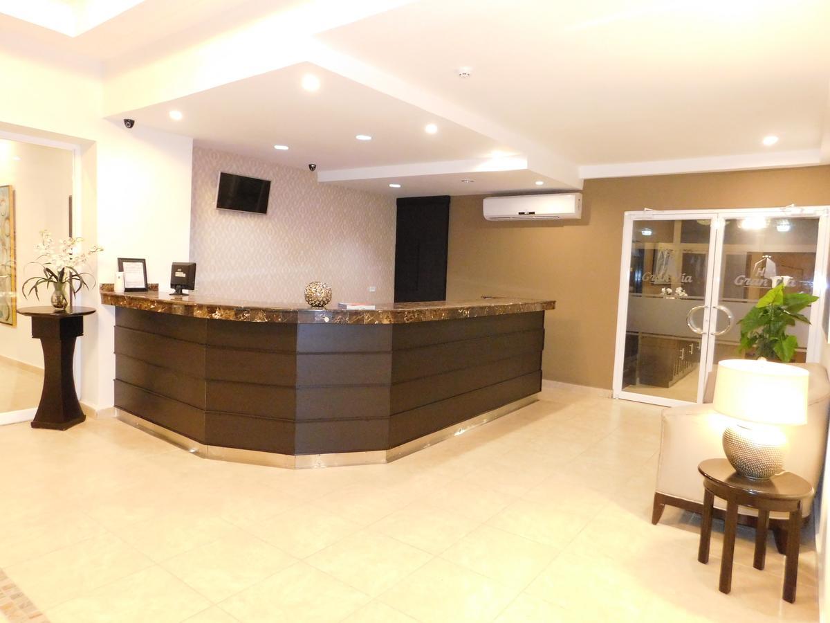 Hotel Gran Via Panama David Extérieur photo