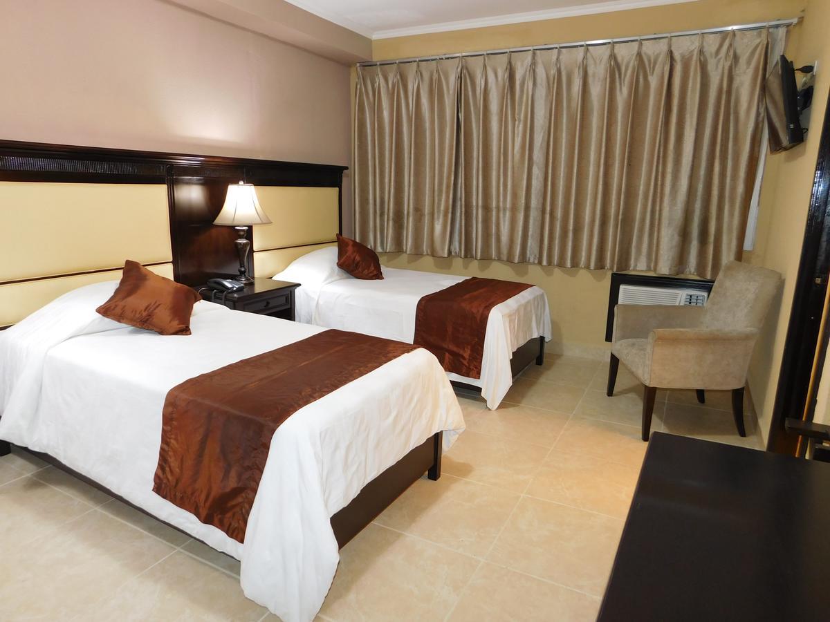 Hotel Gran Via Panama David Extérieur photo
